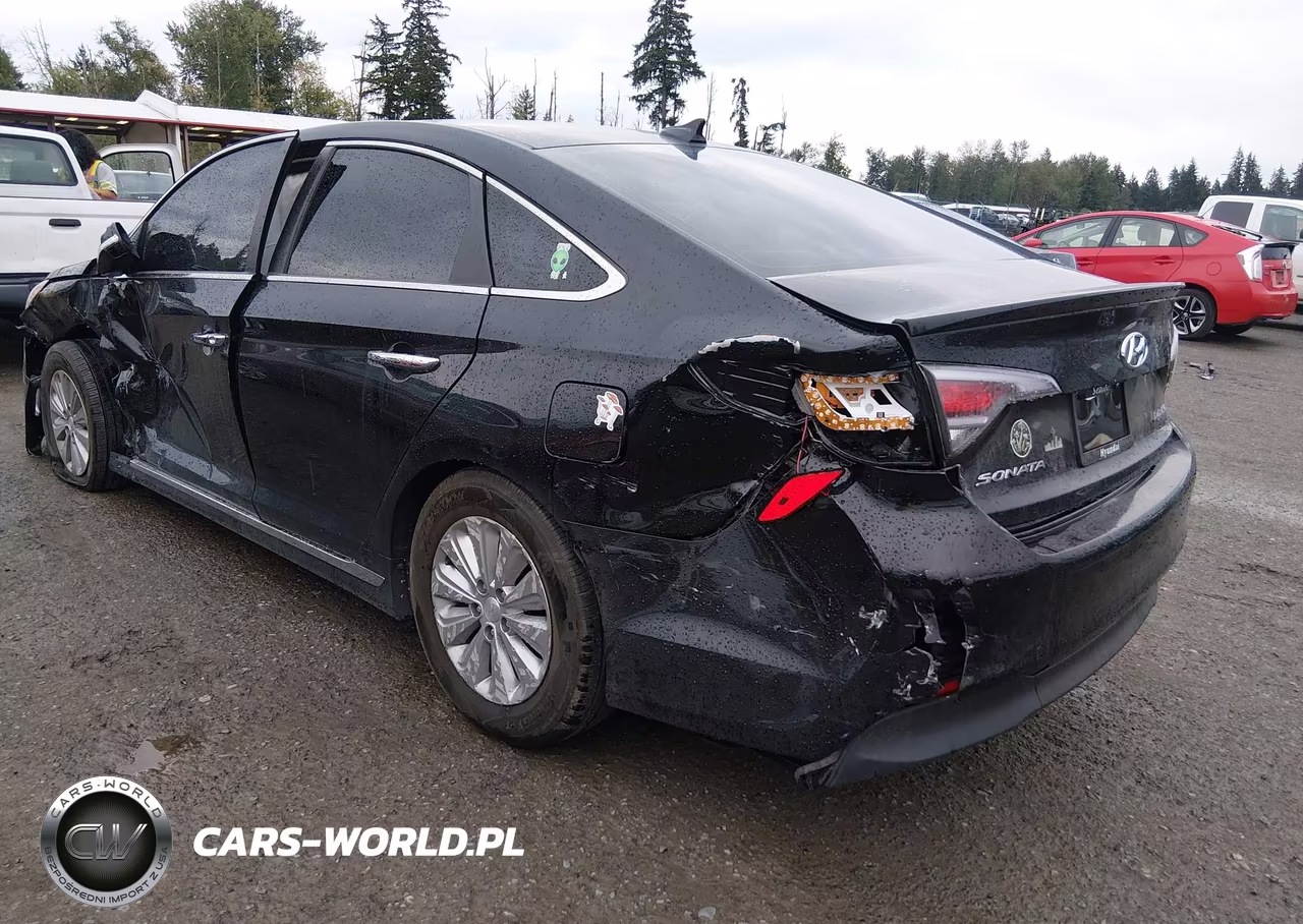 2016 Hyundai Sonata Hybrid Se VIN:KMHE24L13GA036597 - 3