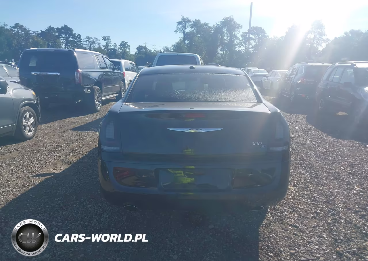 2014 Chrysler 300 300S VIN:2C3CCABG3EH229056 - 16
