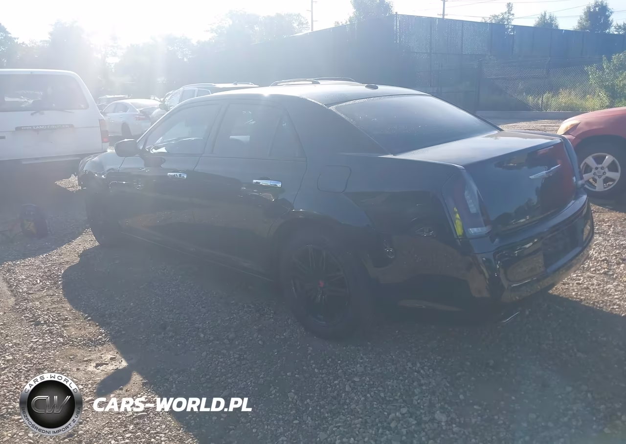 2014 Chrysler 300 300S VIN:2C3CCABG3EH229056 - 3