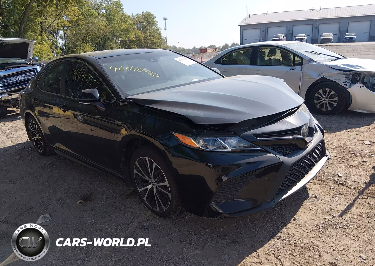 2020 Toyota Camry Se