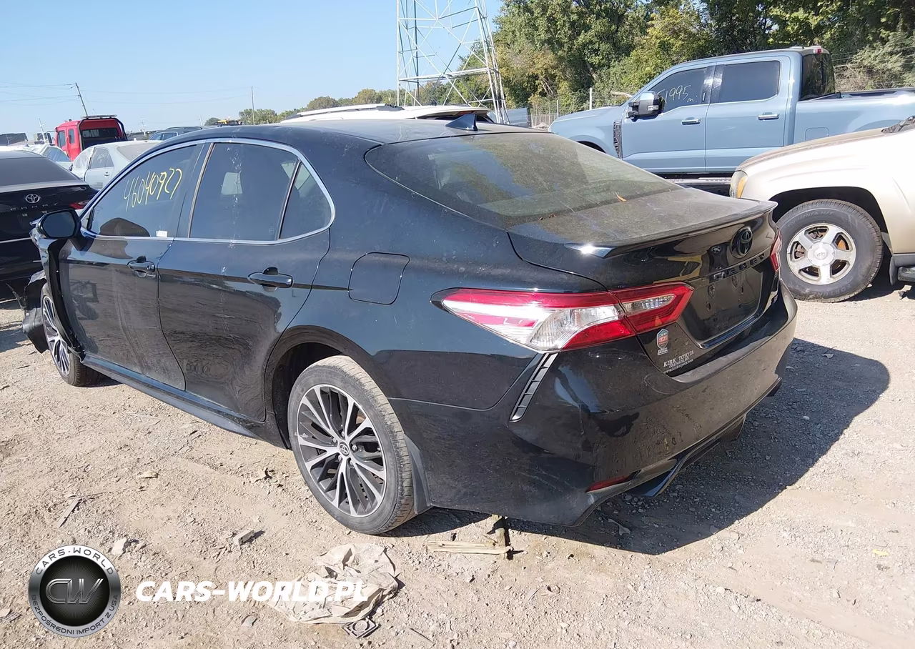 2020 Toyota Camry Se VIN:4T1M11AKXLU983573 - 3
