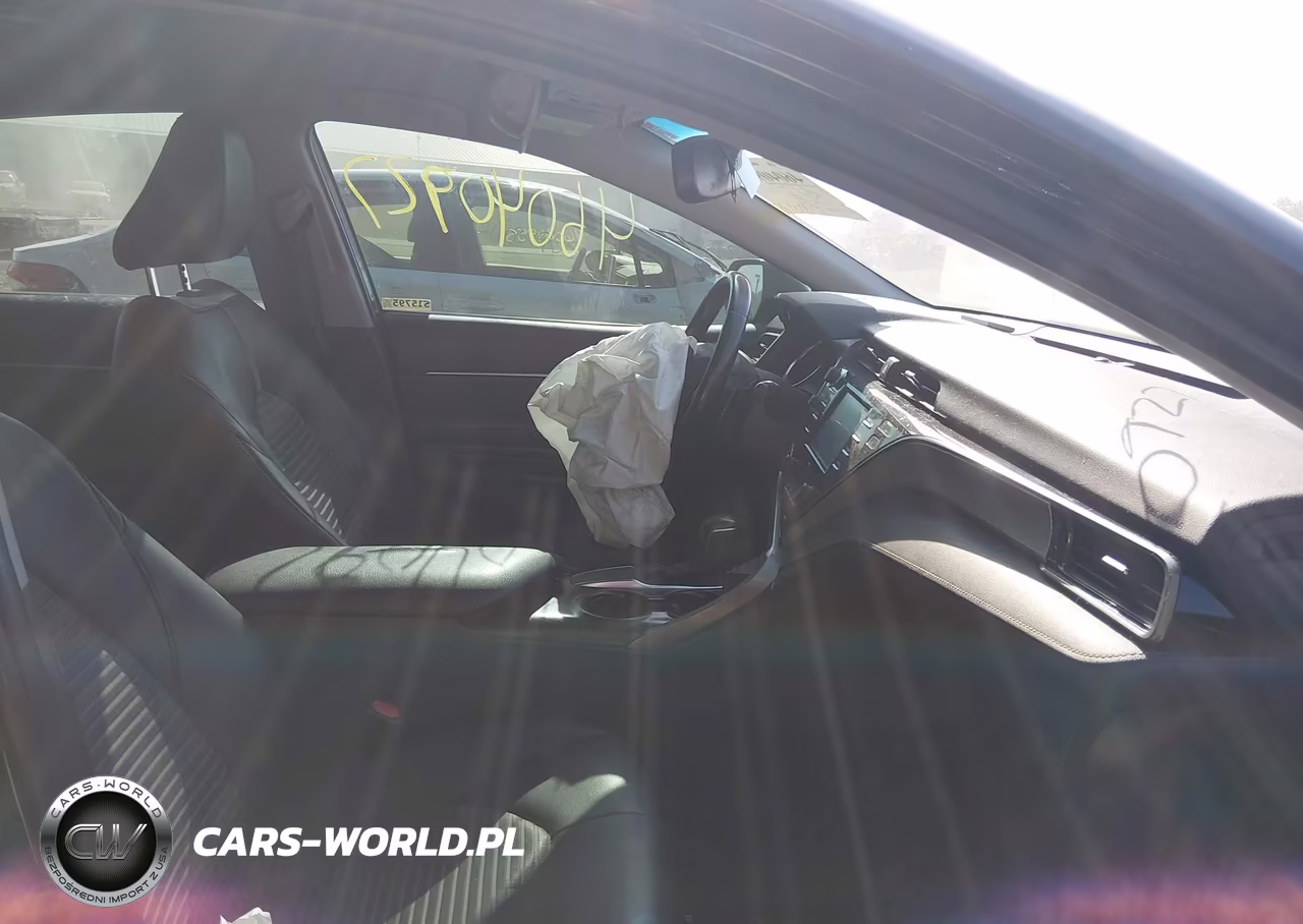2020 Toyota Camry Se VIN:4T1M11AKXLU983573 - 5