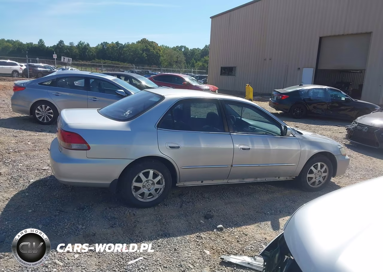 2002 Honda Accord 2.3 Se VIN:1HGCG56772A056882 - 13
