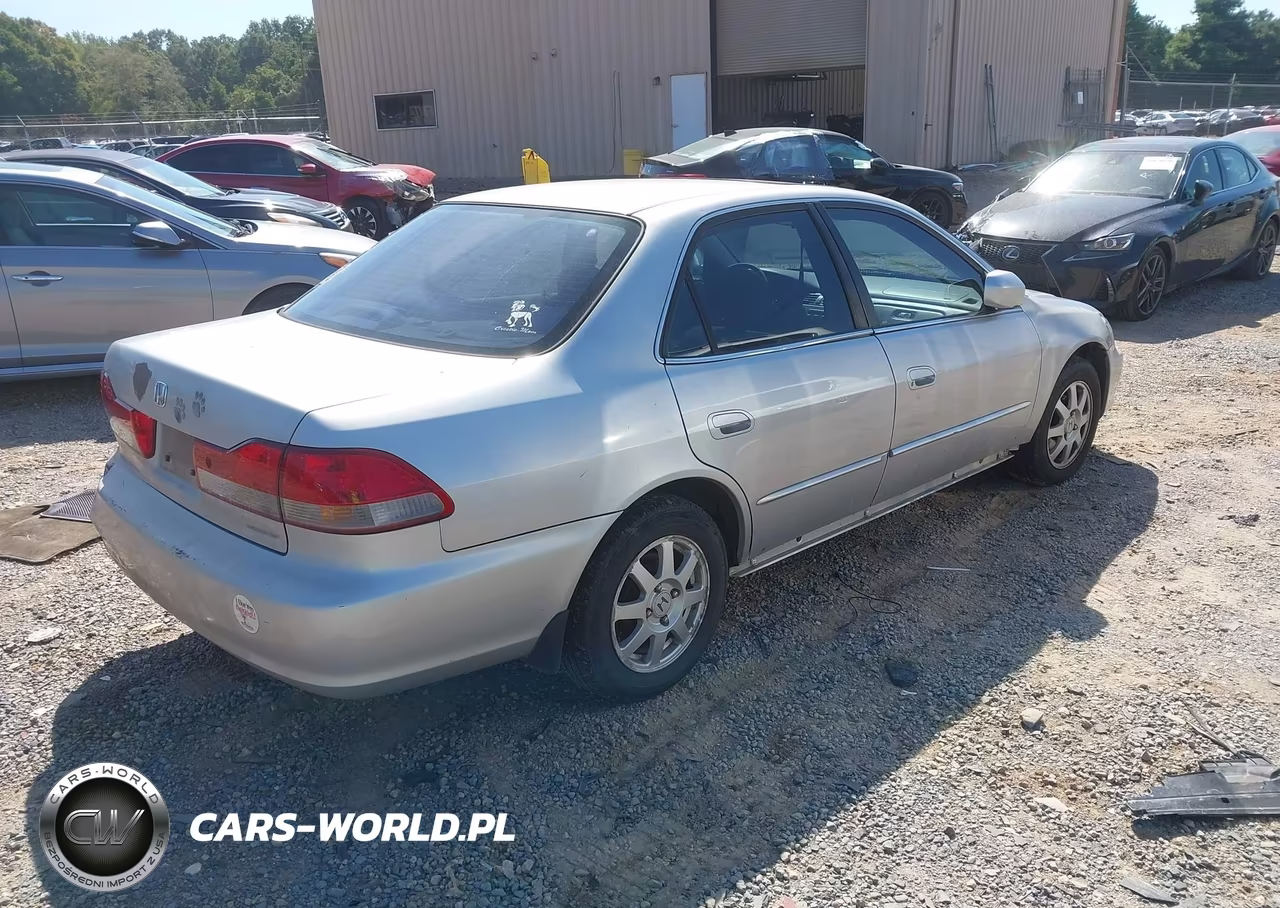 2002 Honda Accord 2.3 Se VIN:1HGCG56772A056882 - 4
