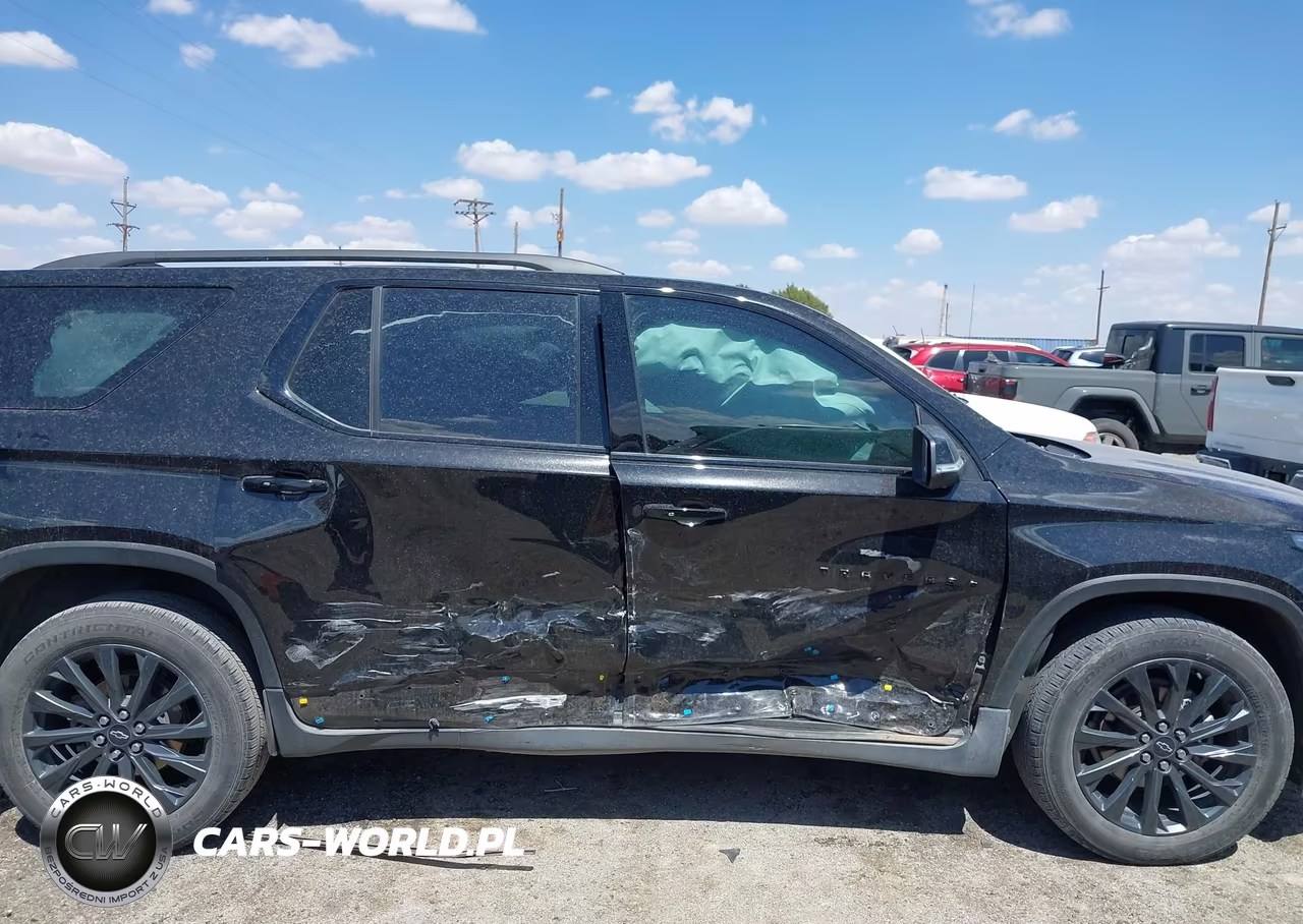 2022 Chevrolet Traverse Fwd Rs VIN:1GNERJKWXNJ186982 - 13