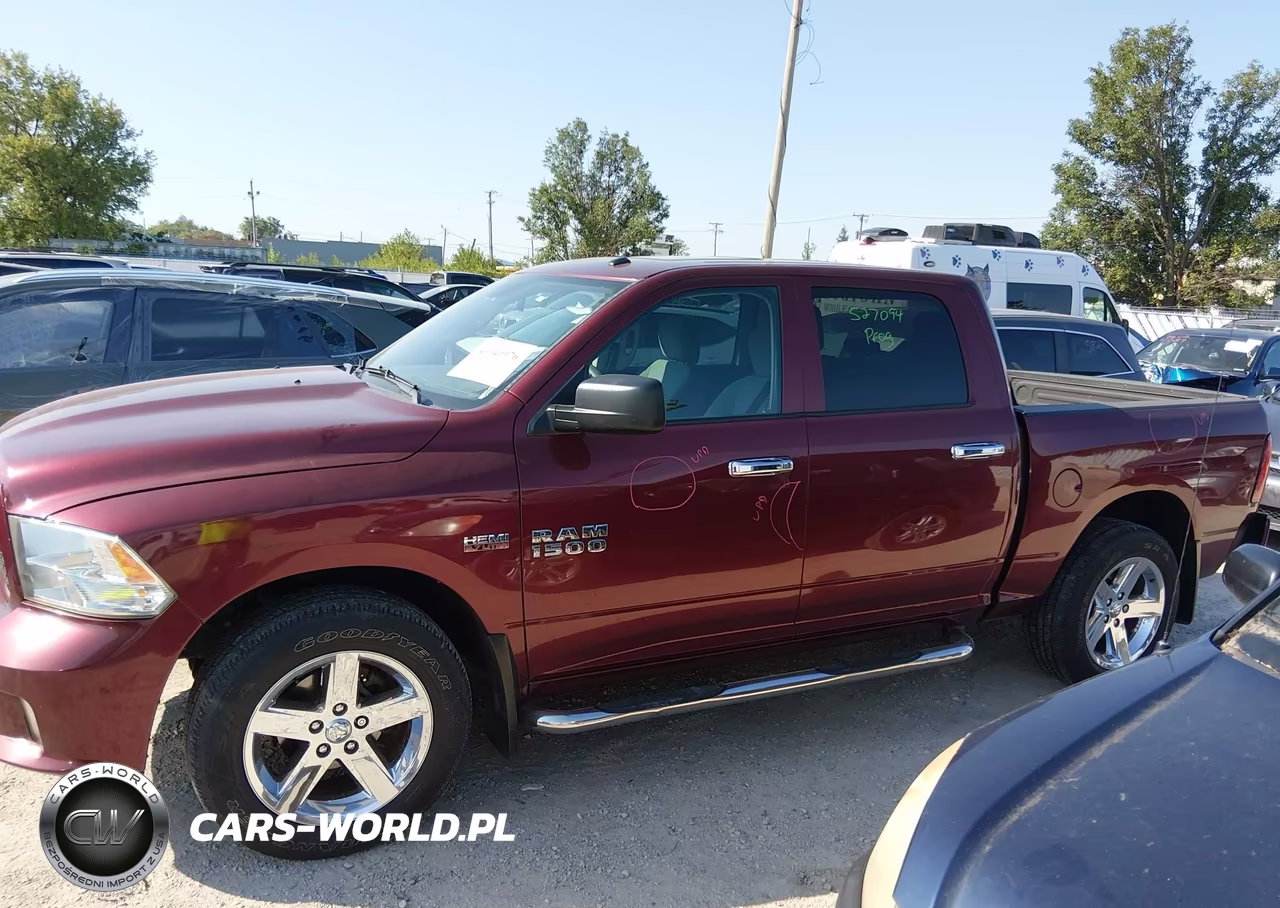 2017 Ram 1500 Express 4X2 5'7 Box VIN:3C6RR6KT3HG542571 - 14