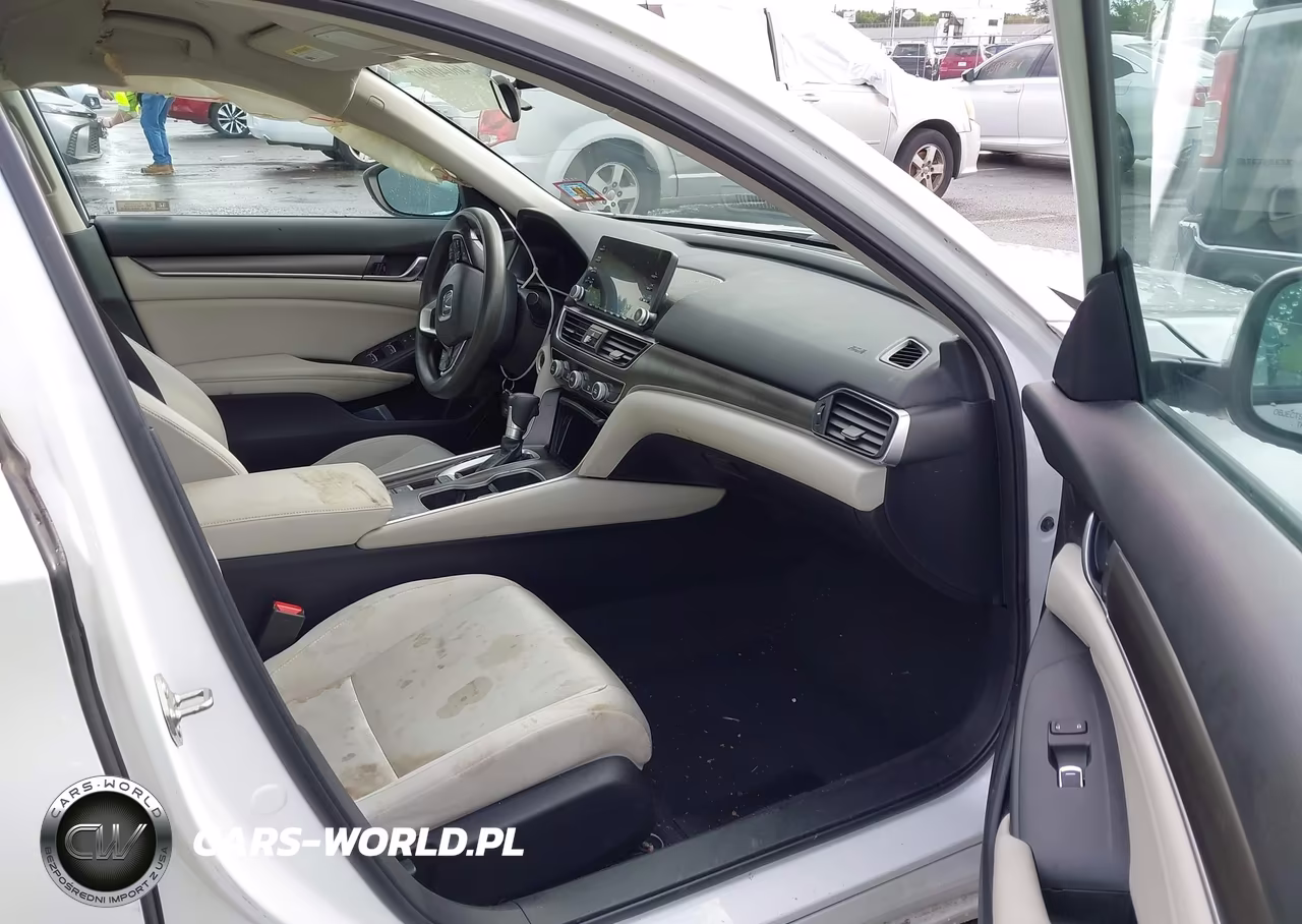 2018 Honda Accord Lx VIN:1HGCV1F15JA263103 - 5