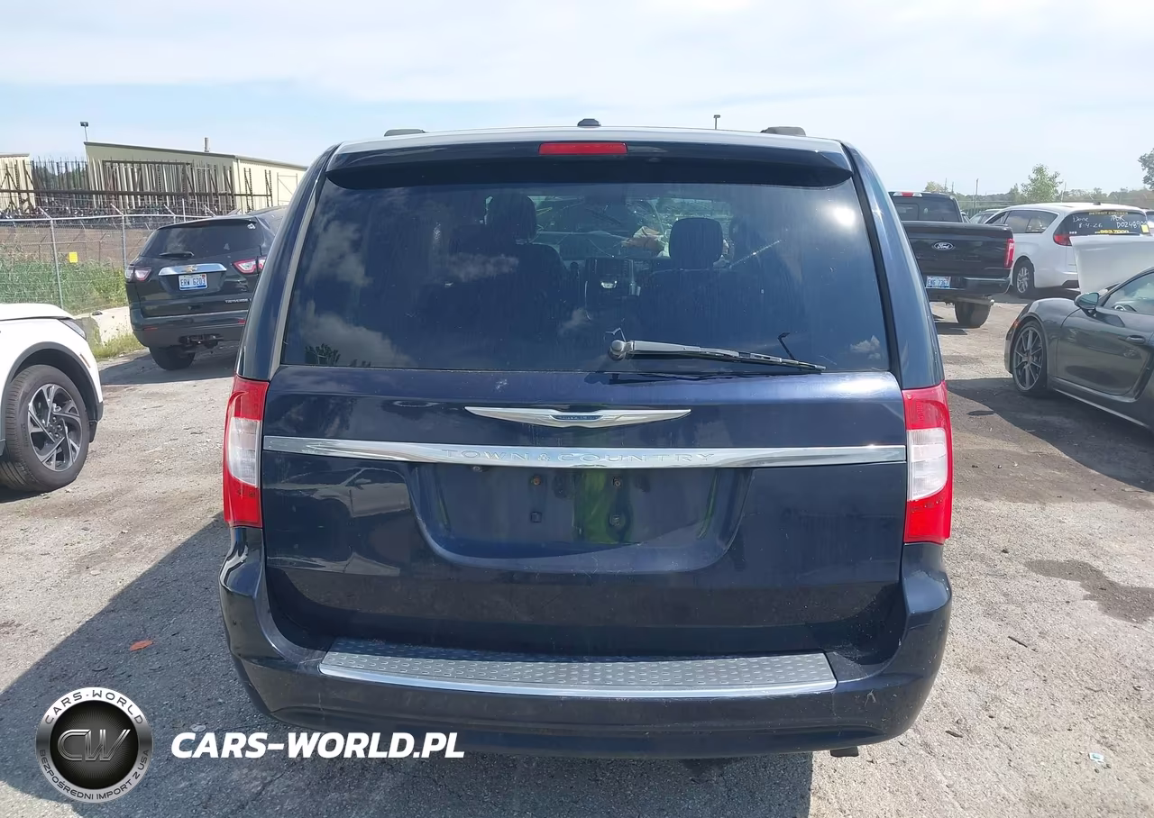 2011 Chrysler Town & Country Touring-L VIN:2A4RR8DG4BR607489 - 16