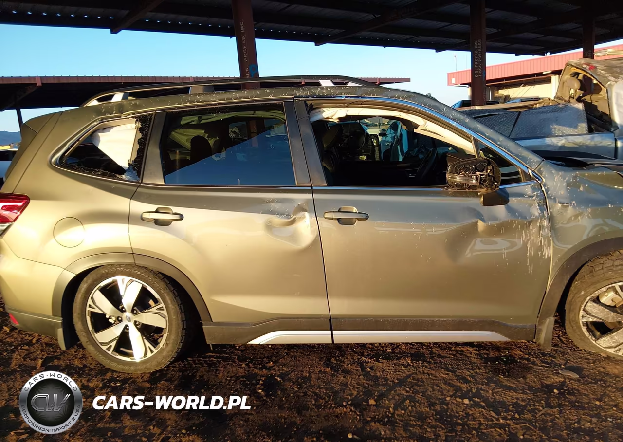 2021 Subaru Forester Touring VIN:JF2SKAXC3MH491567 - 12
