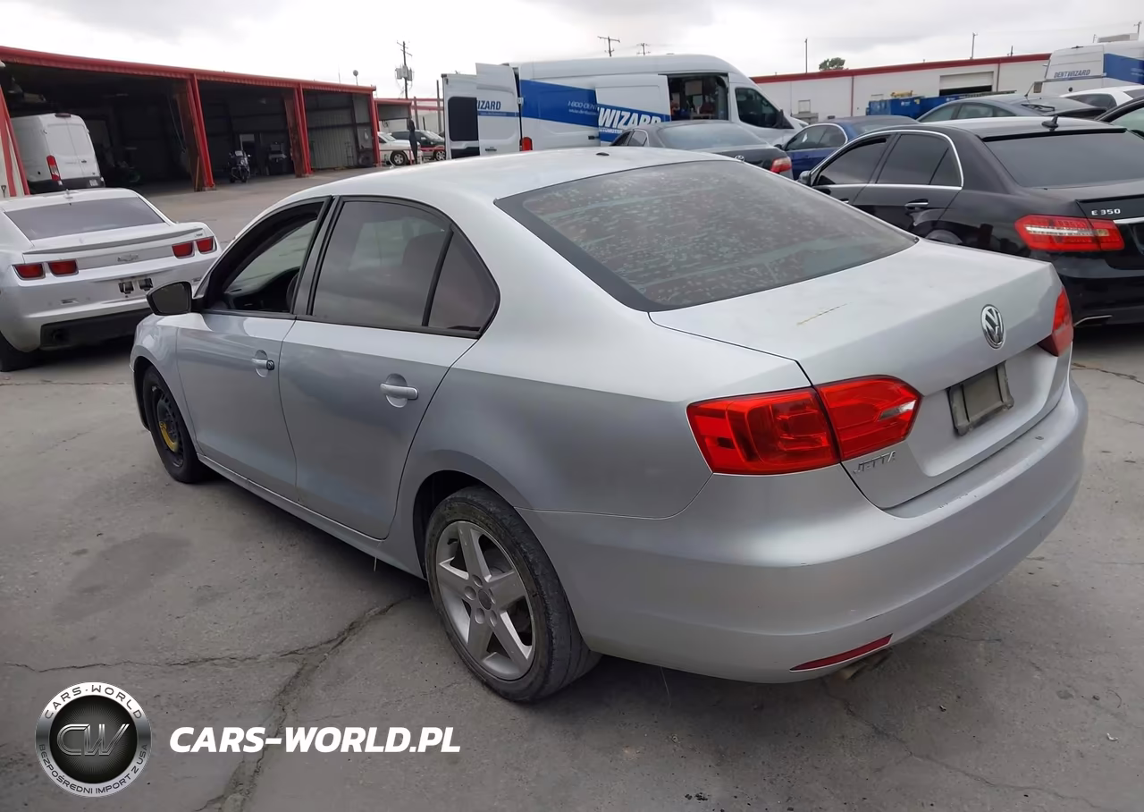 2011 Volkswagen Jetta 2.0L S VIN:3VW2K7AJ0BM397886 - 3