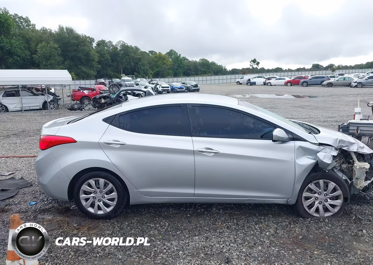 2013 Hyundai Elantra Gls VIN:5NPDH4AE3DH221533 - 13