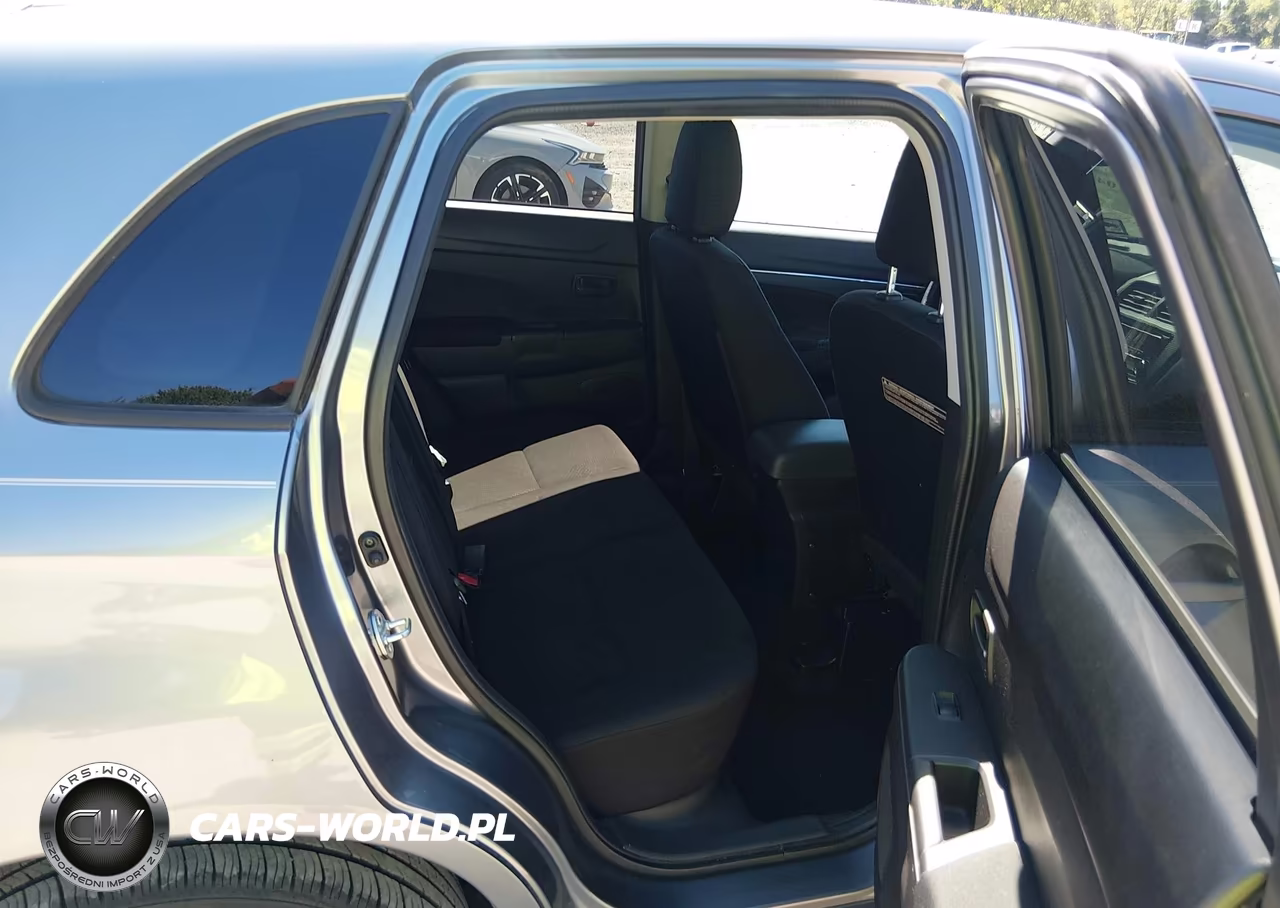 2015 Mitsubishi Outlander Sport Es VIN:4A4AR3AU2FE004214 - 8