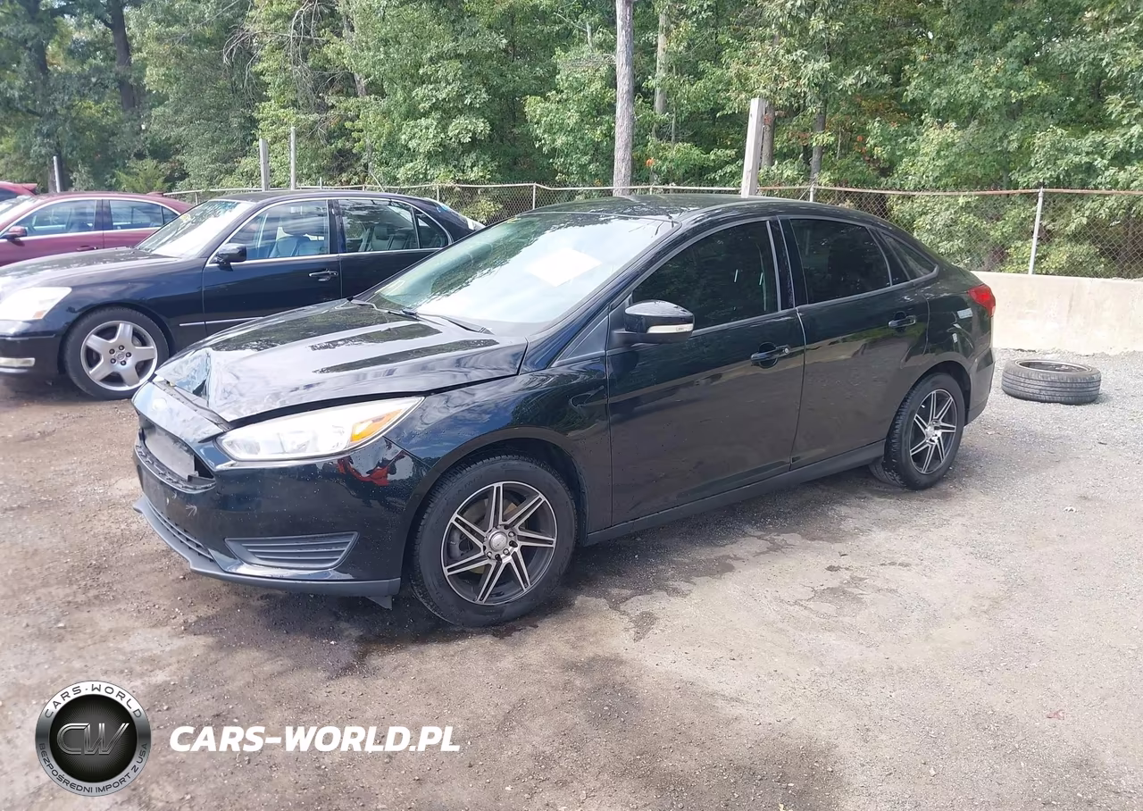 2017 Ford Focus Se VIN:1FADP3F27HL321993 - 2