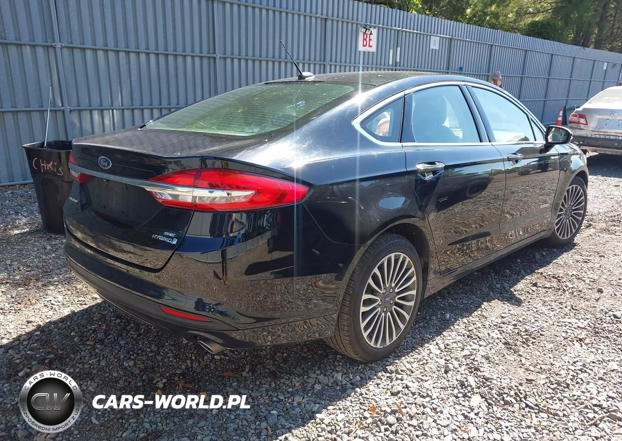 2018 Ford Fusion Hybrid Se VIN:3FA6P0LU1JR153465 - 4