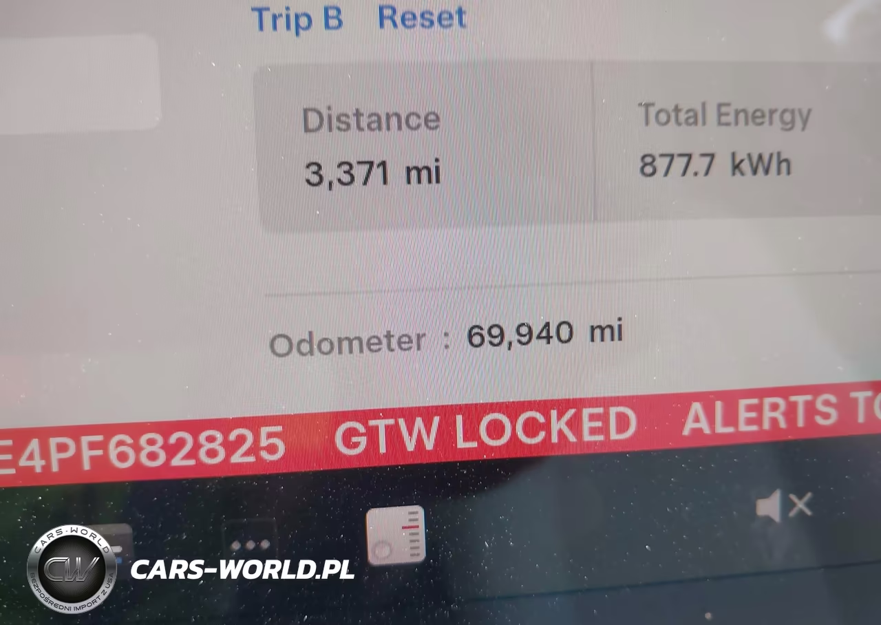 2023 Tesla Model Y Awd-Long Range Dual Motor All-Wheel Drive VIN:7SAYGAEE4PF682825 - 16