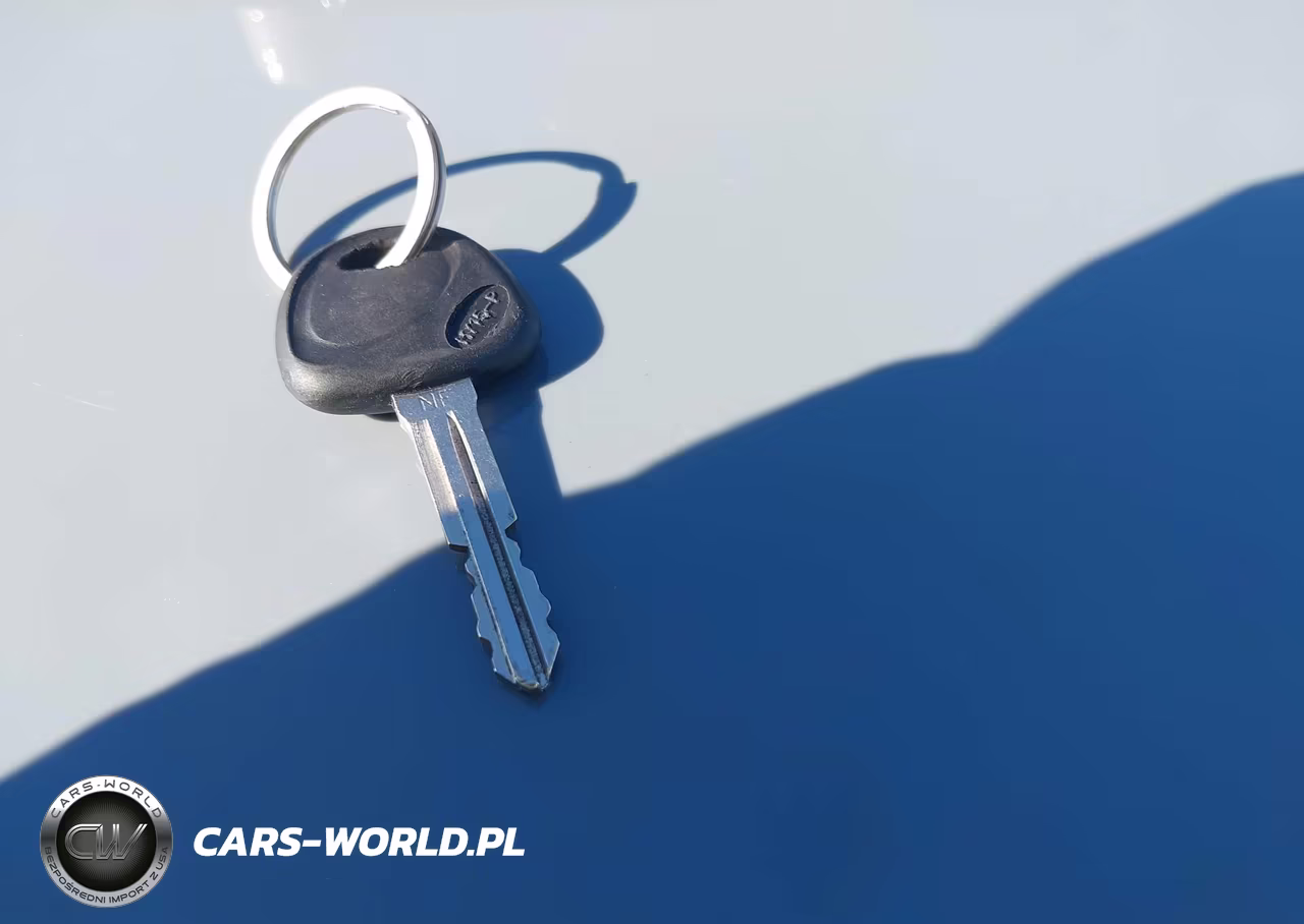 2012 Hyundai Elantra Gls VIN:5NPDH4AE4CH135730 - 11