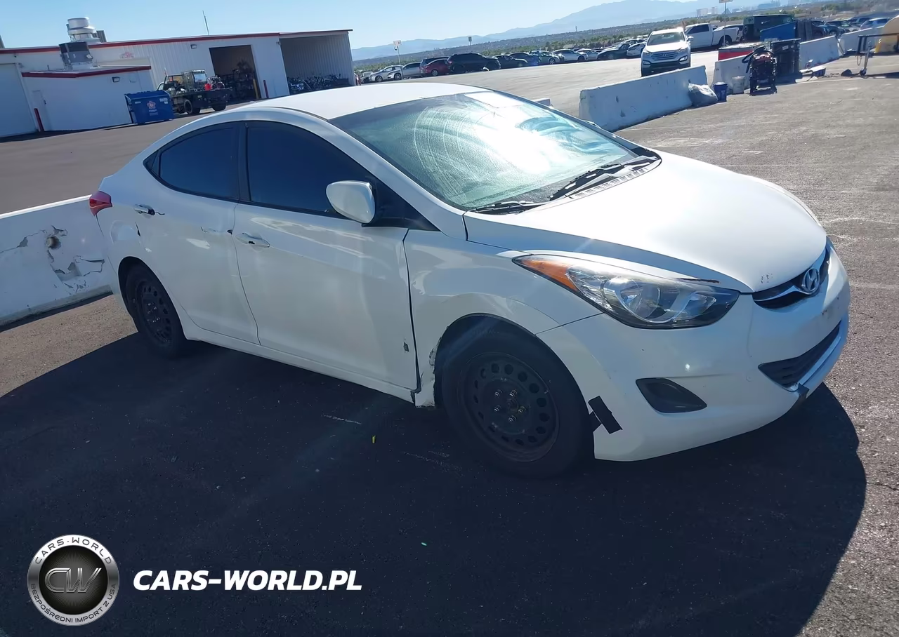 2012 Hyundai Elantra Gls VIN:5NPDH4AE4CH135730 - 6
