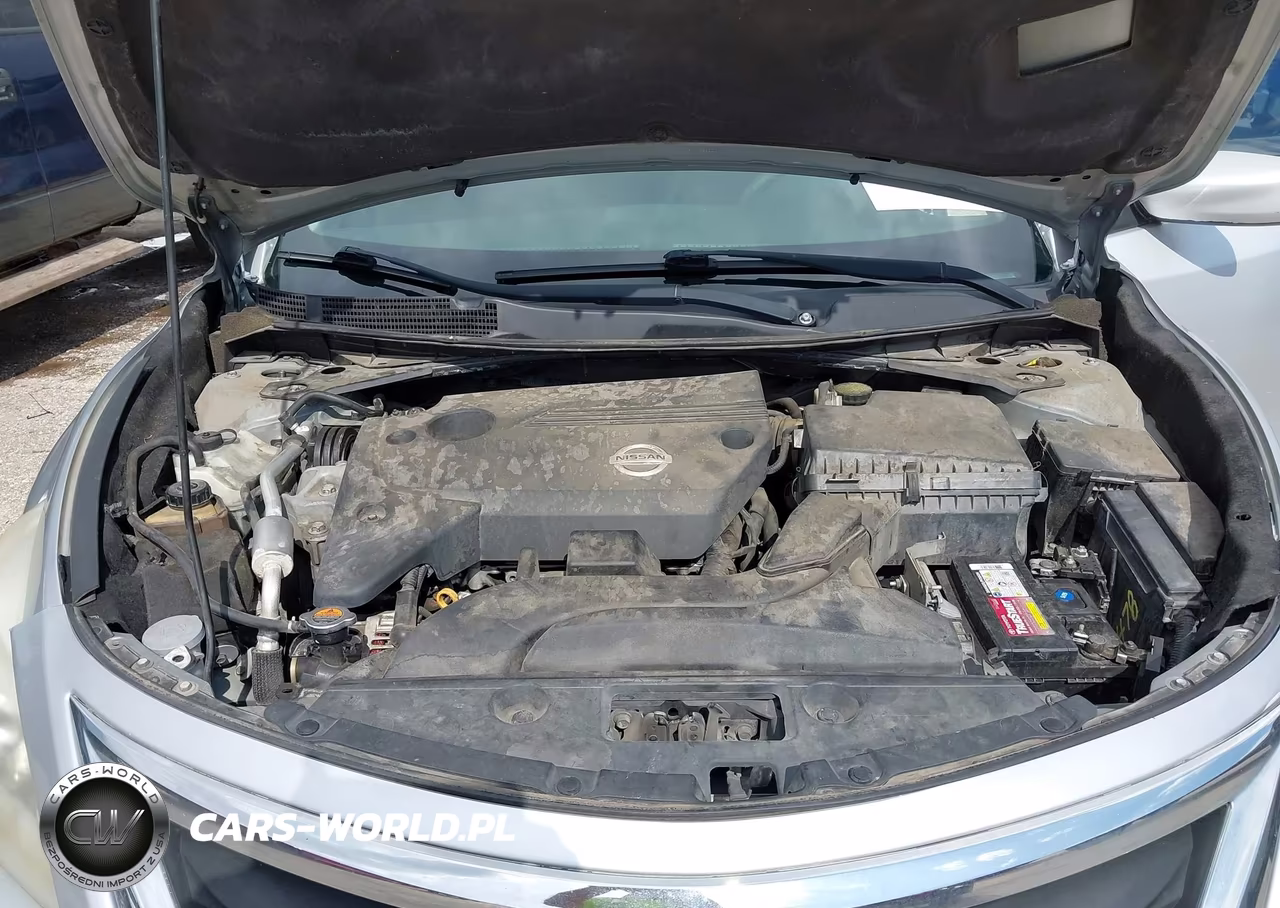 2015 Nissan Altima 2.5 S VIN:1N4AL3AP3FN880735 - 10
