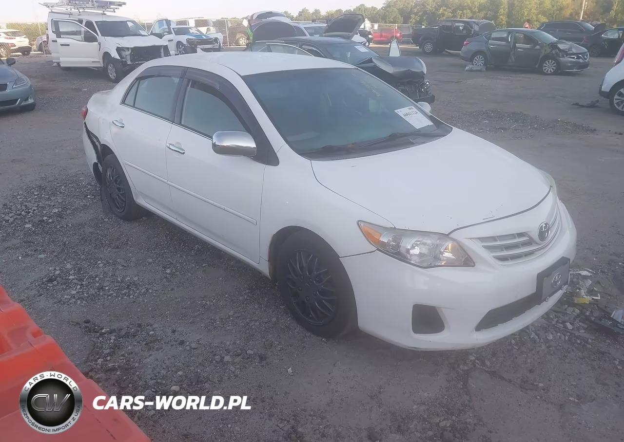 2013 Toyota Corolla Le – zdjęcie 1 z 16