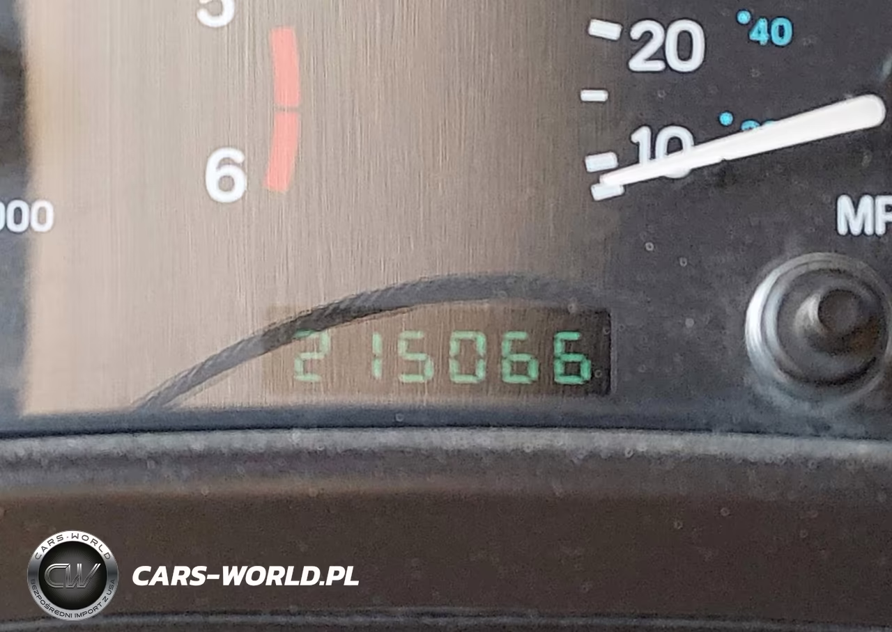 2000 Jeep Wrangler Sahara VIN:1J4FA59S2YP745760 - 15
