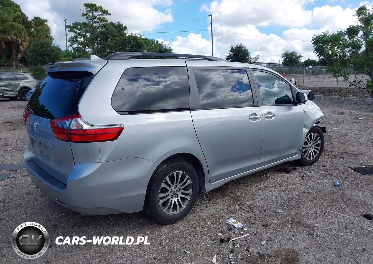 2020 Toyota Sienna Xle VIN:5TDYZ3DCXLS088037 - 4