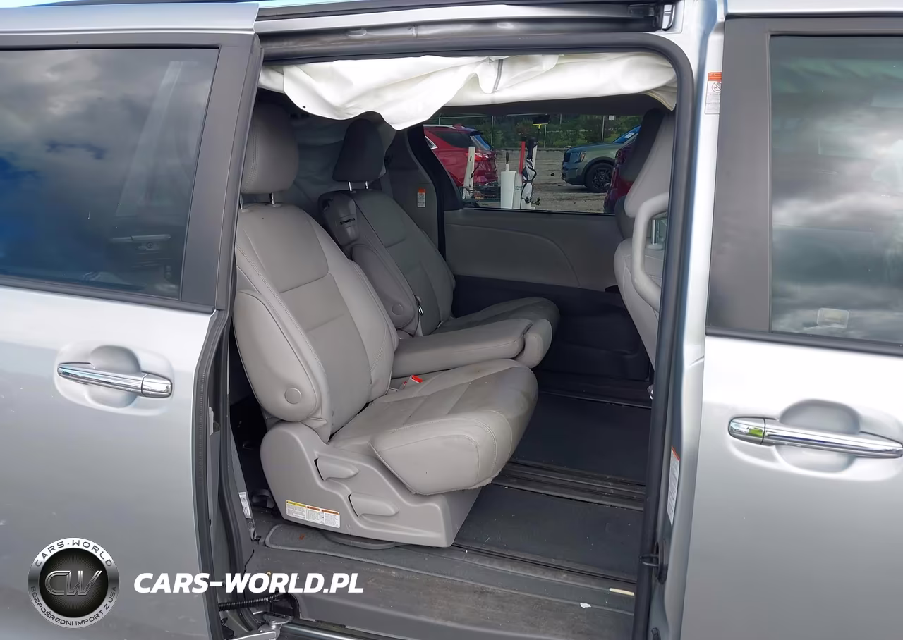2020 Toyota Sienna Xle VIN:5TDYZ3DCXLS088037 - 8