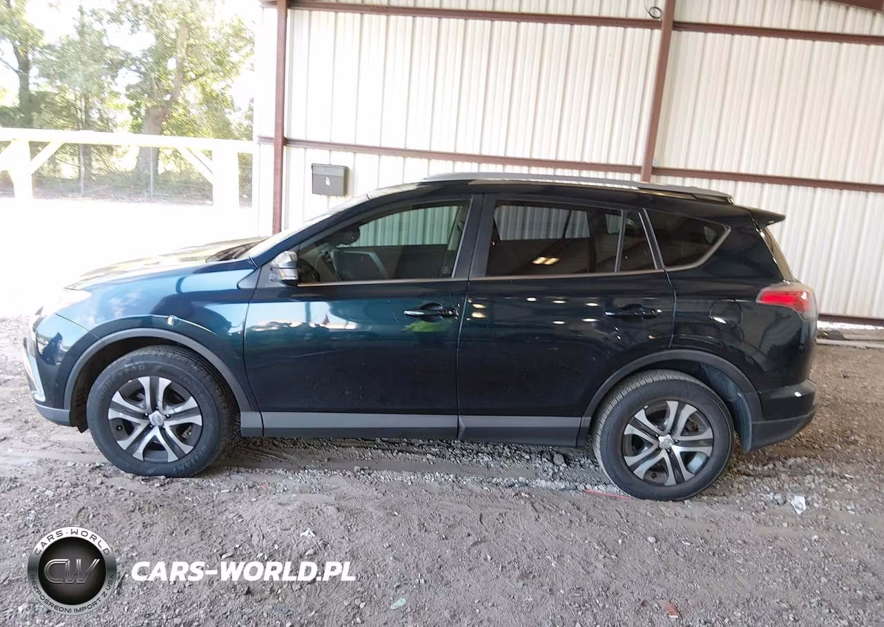 2017 Toyota Rav4 Le VIN:JTMBFREV0HJ715656 - 14