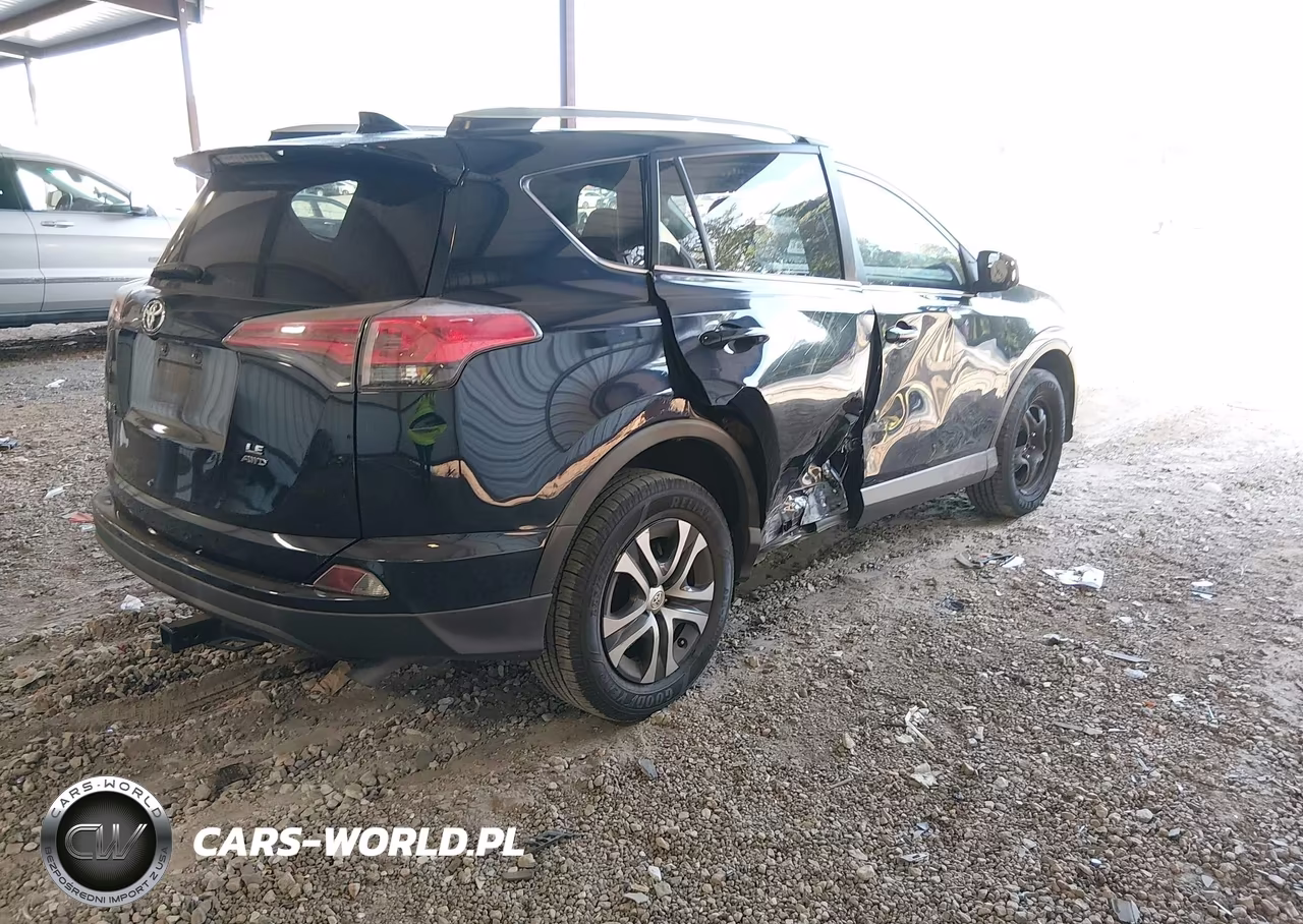 2017 Toyota Rav4 Le VIN:JTMBFREV0HJ715656 - 4