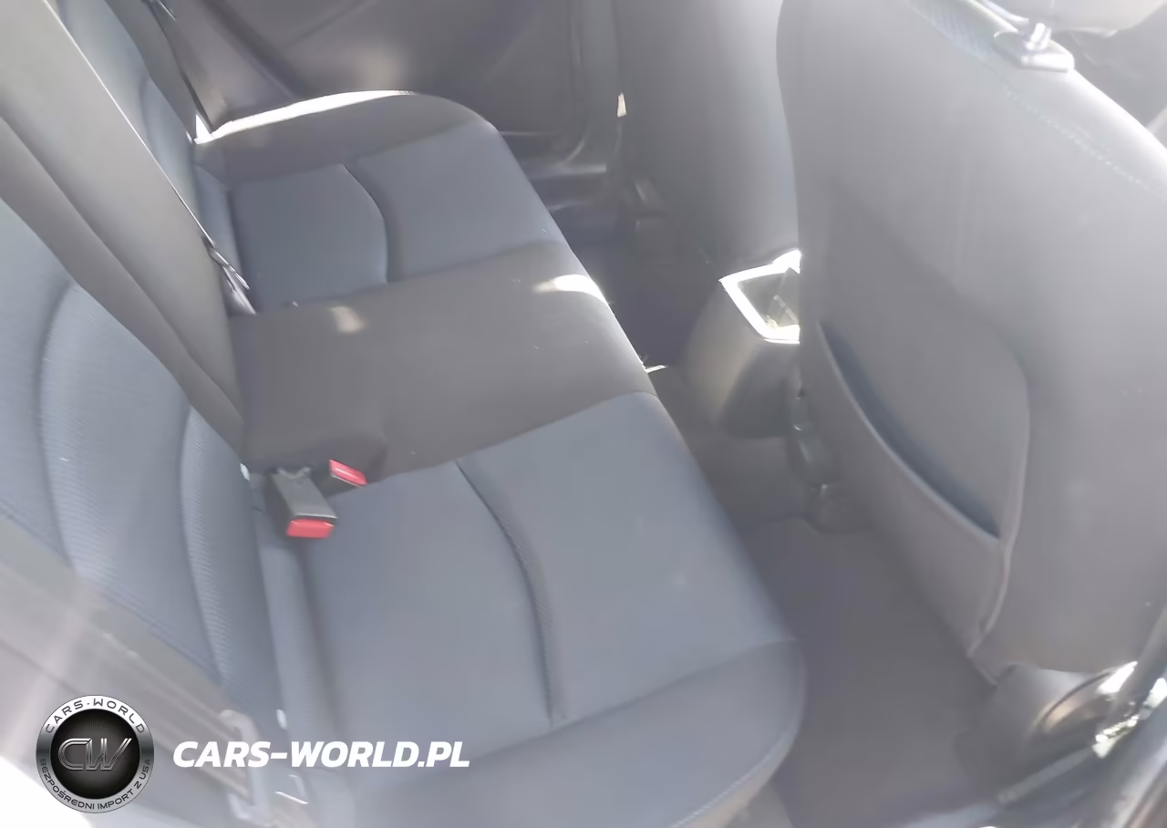 2016 Scion Ia VIN:3MYDLBZV3GY139186 - 8