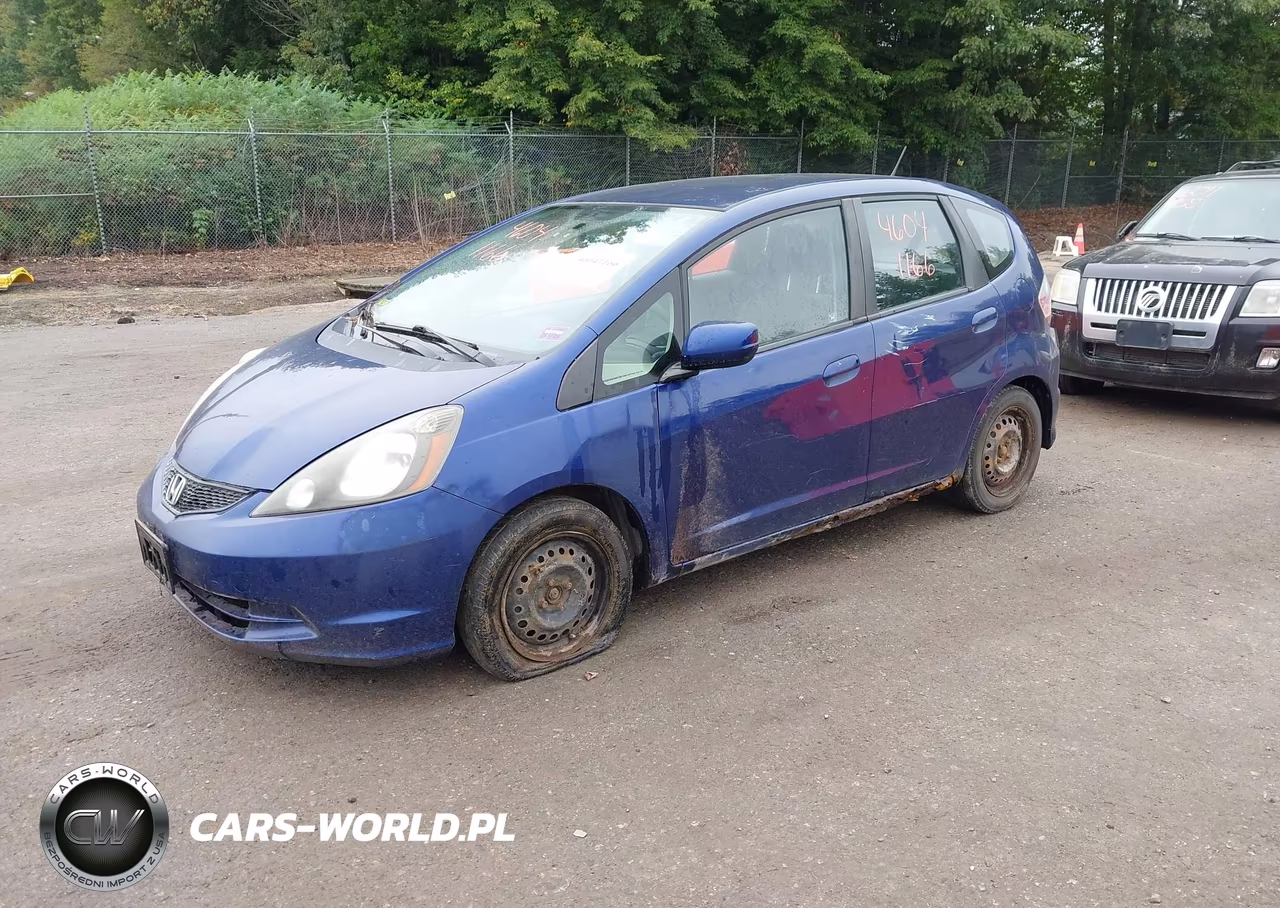 2013 Honda Fit VIN:JHMGE8H33DC061472 - 2