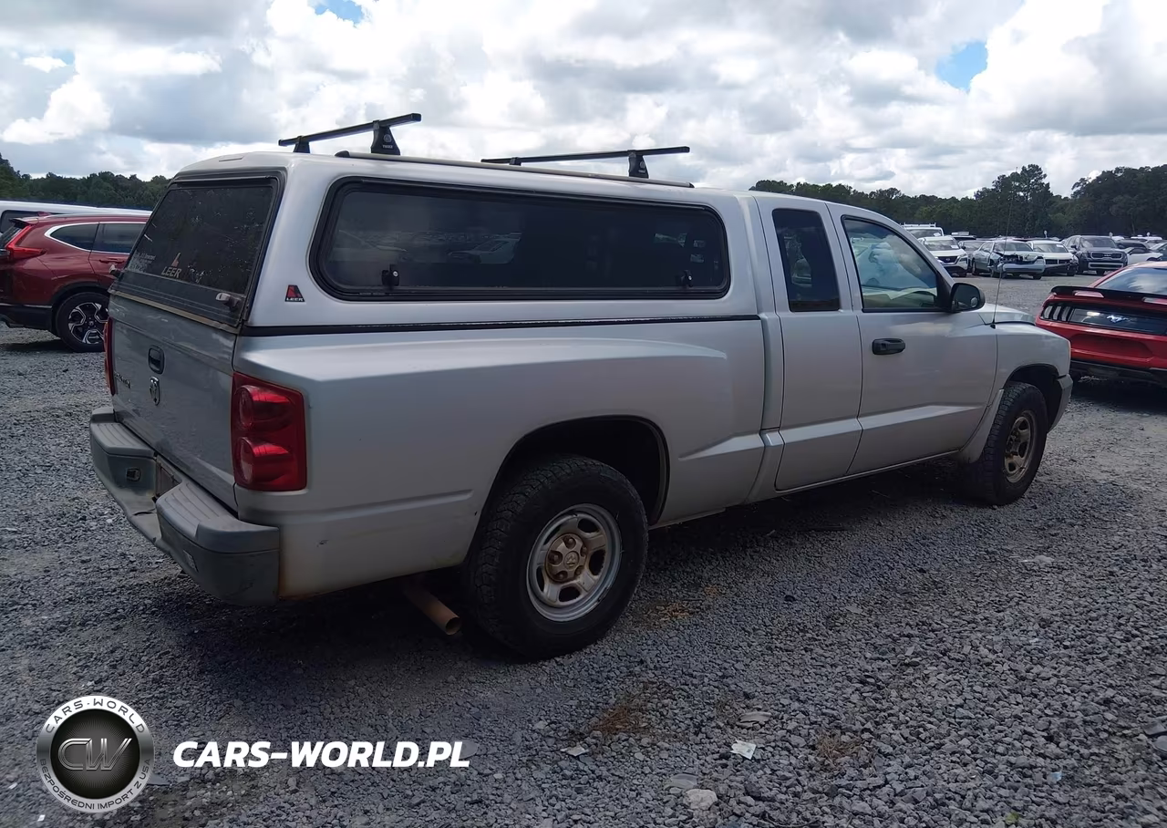 2005 Dodge Dakota St VIN:1D7HE22K75S337961 - 4