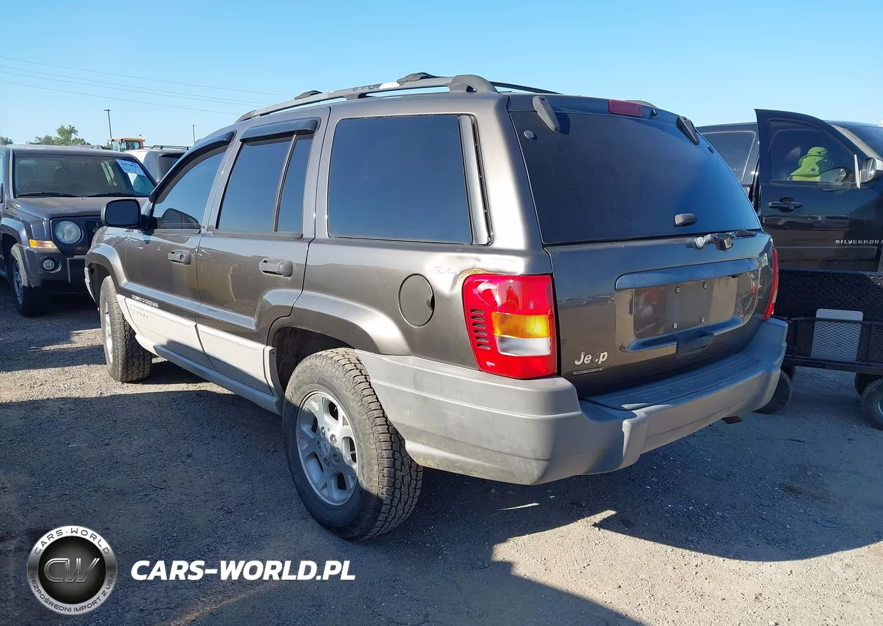 2000 Jeep Grand Cherokee Laredo VIN:1J4GW48S3YC109843 - 3