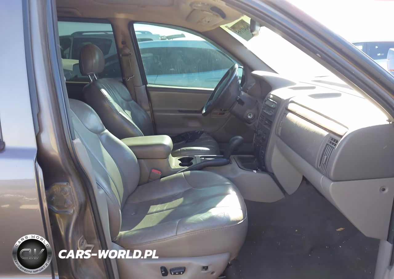 2000 Jeep Grand Cherokee Laredo VIN:1J4GW48S3YC109843 - 5