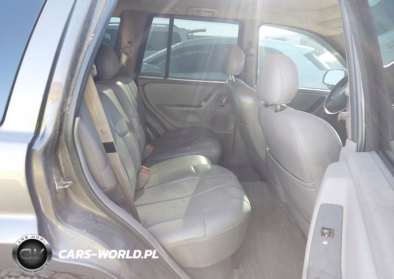 2000 Jeep Grand Cherokee Laredo VIN:1J4GW48S3YC109843 - 8
