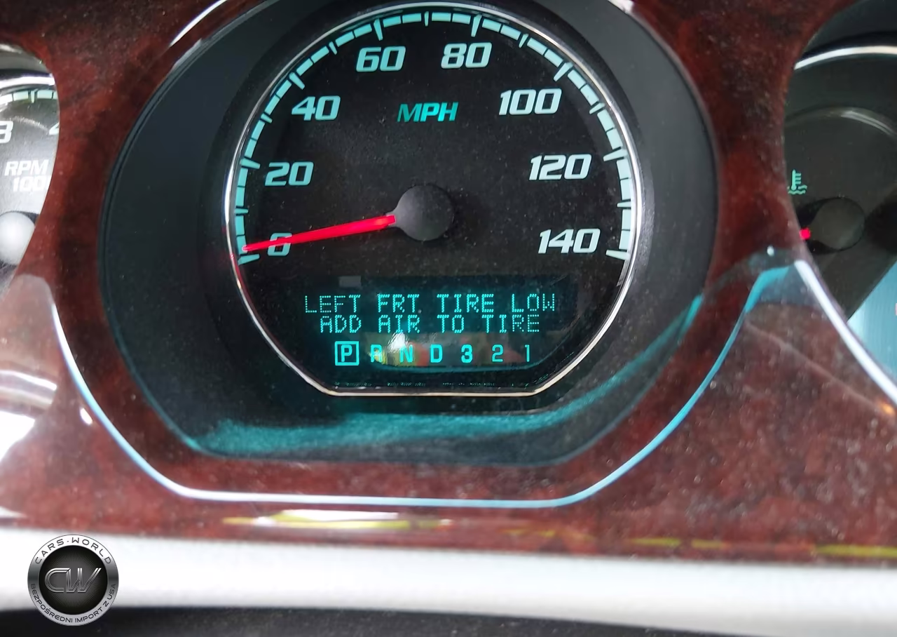 2010 Buick Lucerne Cxl VIN:1G4HC5E14AU103369 - 7