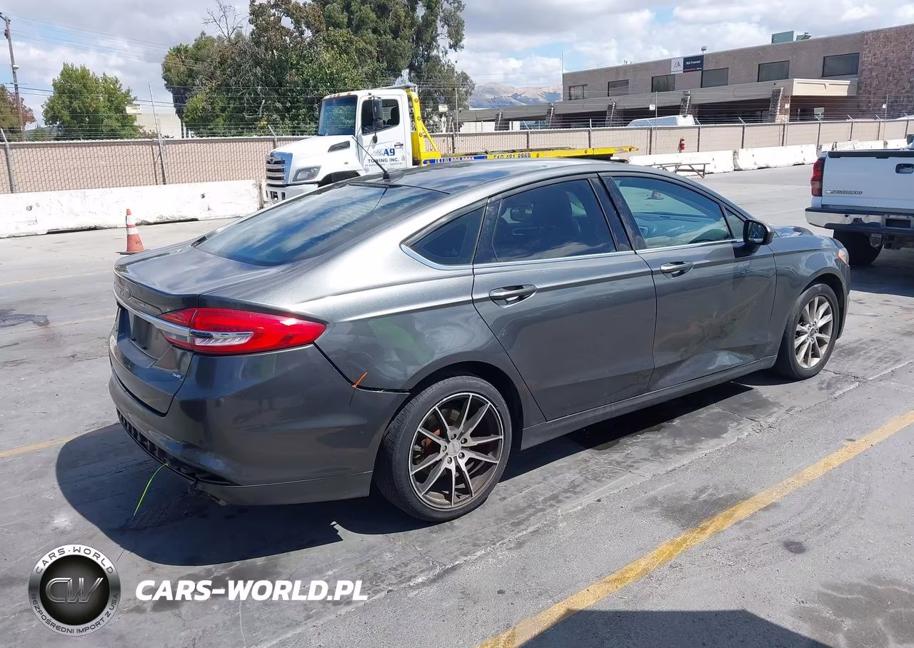 2017 Ford Fusion Se VIN:3FA6P0H71HR248525 - 4