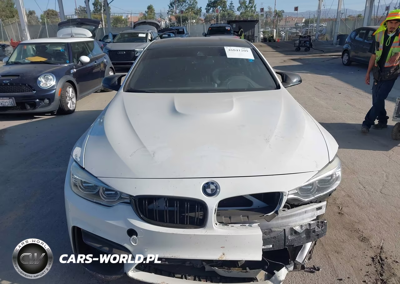 2018 BMW M4 VIN:WBS4Y9C5XJAC87277 - 12