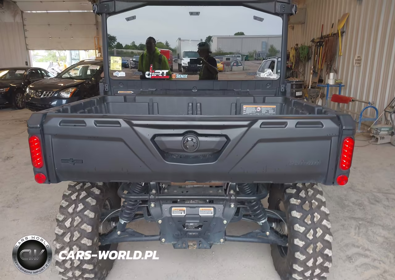 2025 Can-Am Defender Max Limited Cab Hd10-Lone Star Hd10 VIN:3JBUUAX46SK020434 - 6