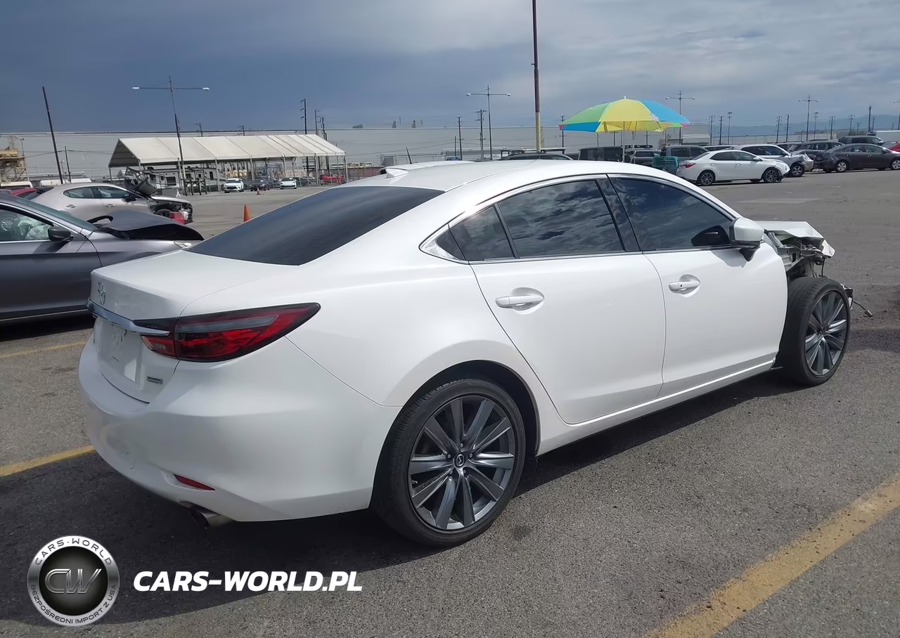 2018 Mazda Mazda6 Grand Touring VIN:JM1GL1TY0J1301361 - 4
