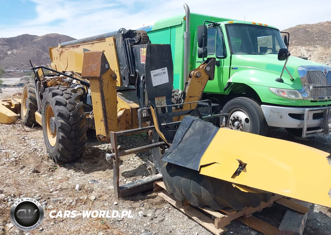 2015 Caterpillar Tl1255 Telehandler