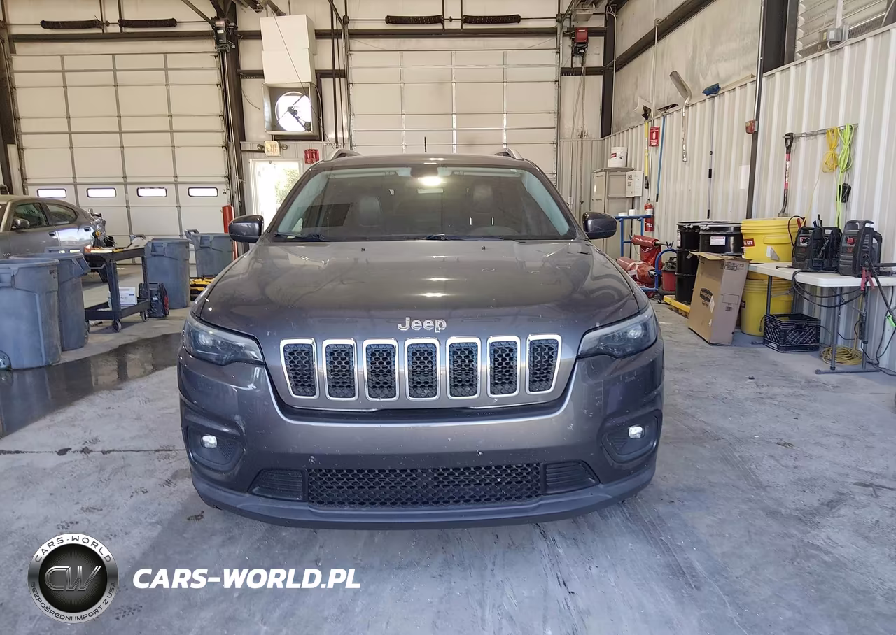 2019 Jeep Cherokee Latitude Plus 4X4 VIN:1C4PJMLX9KD172647 - 13
