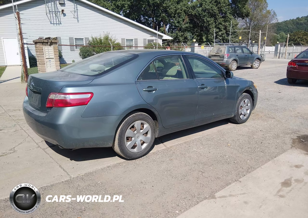2009 Toyota Camry Le VIN:4T1BE46K09U860136 - 4