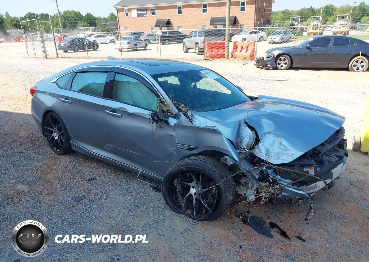 2018 Honda Accord Touring 2.0T – zdjęcie 1 z 16