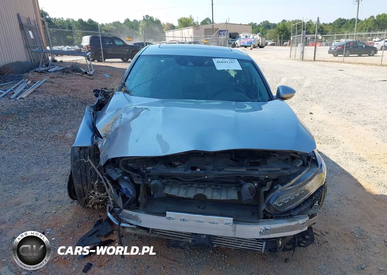 2018 Honda Accord Touring 2.0T VIN:1HGCV2F96JA046896 - 12