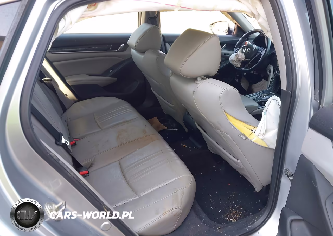 2018 Honda Accord Touring 2.0T VIN:1HGCV2F96JA046896 - 8