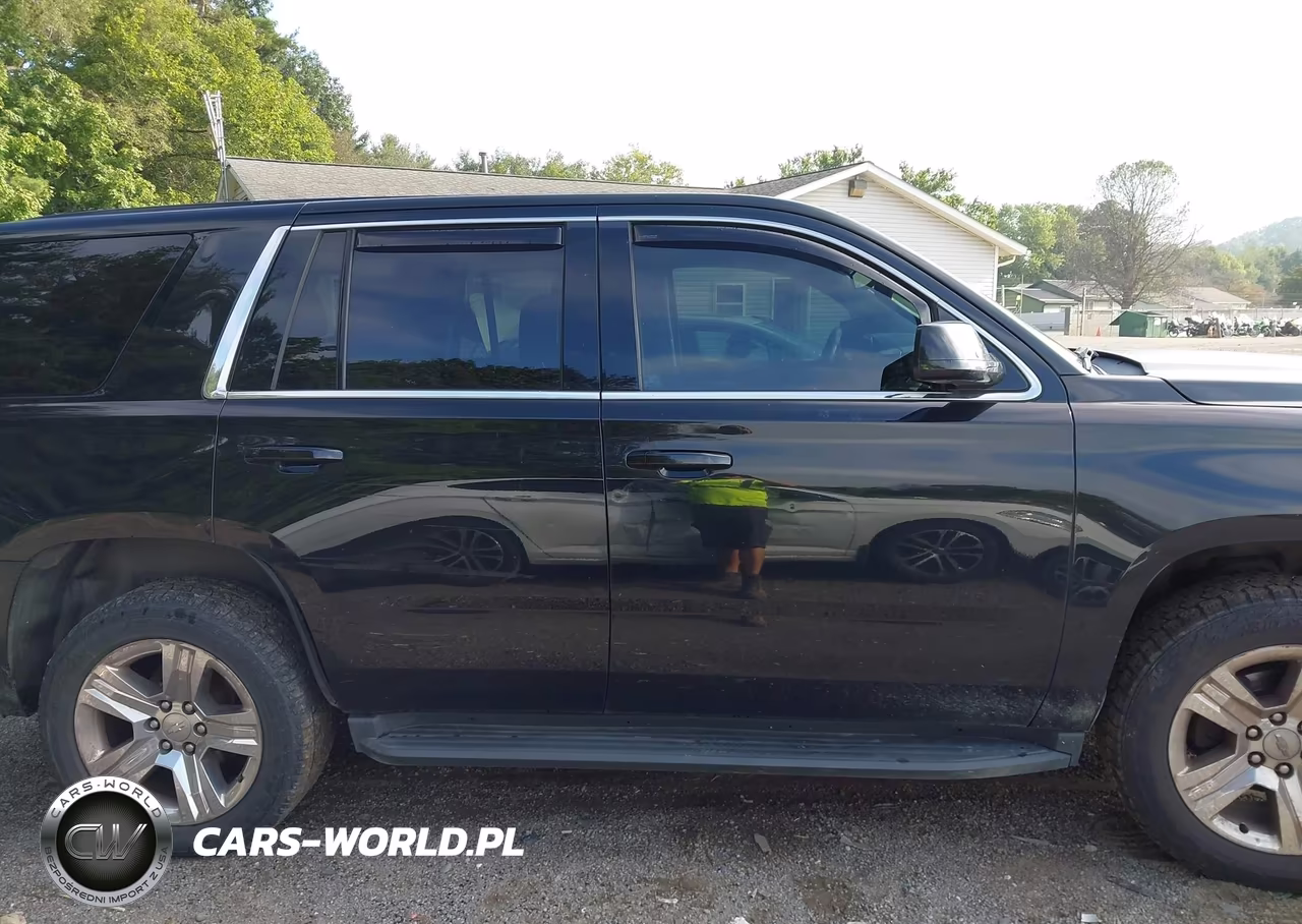 2017 Chevrolet Tahoe Commercial Fleet VIN:1GNSKDEC3HR349651 - 13