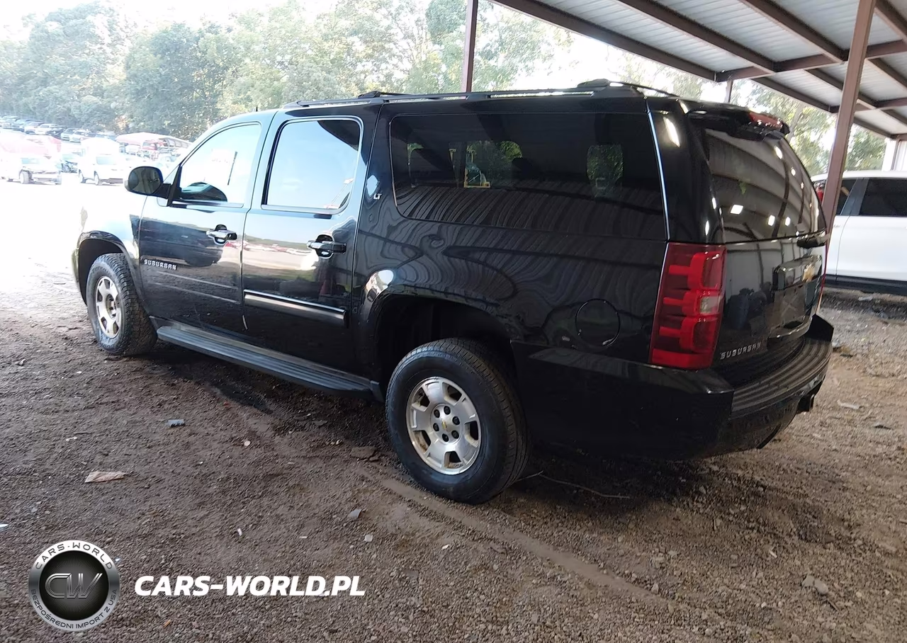 2014 Chevrolet Suburban 1500 Lt VIN:1GNSKJE70ER101886 - 3