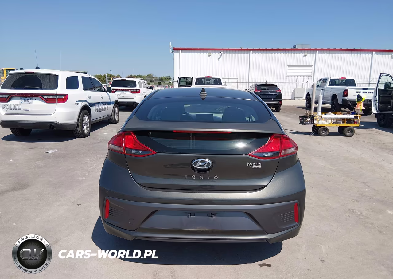 2020 Hyundai Ioniq Hybrid Blue VIN:KMHC65LC3LU220448 - 16