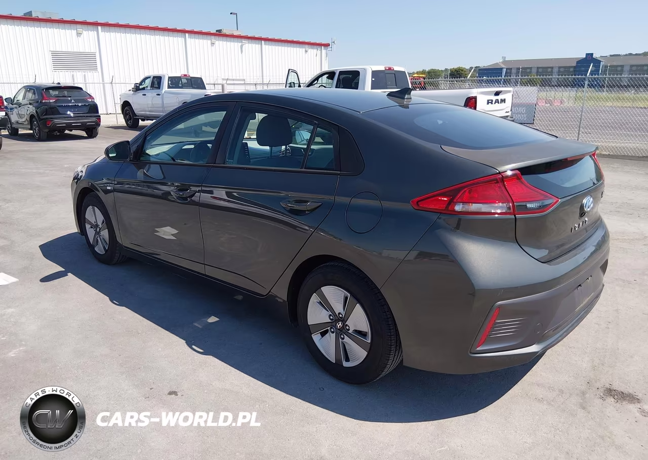2020 Hyundai Ioniq Hybrid Blue VIN:KMHC65LC3LU220448 - 3