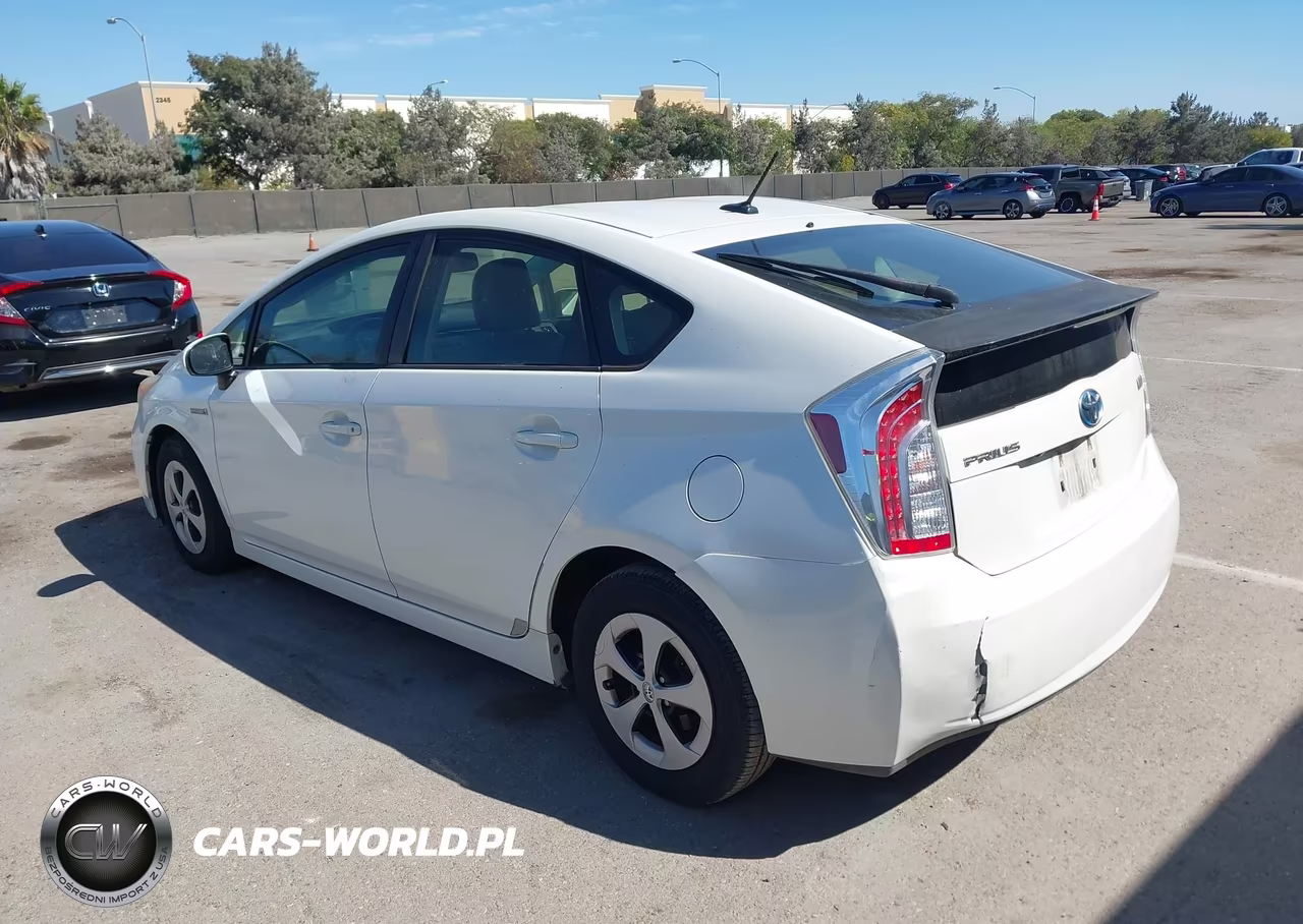 2012 Toyota Prius Four VIN:JTDKN3DU4C5485064 - 3